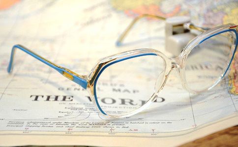 网站建设选择外包企业应注意哪些方面