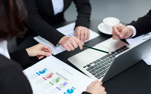 营销网站与传统网站相比有什么优势?